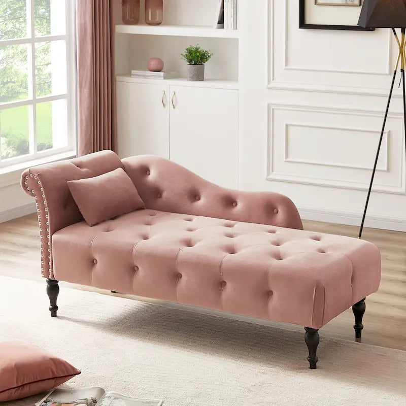 Chaise longue imbottita in velluto da 60.6 con bottoni capitonné e borchie