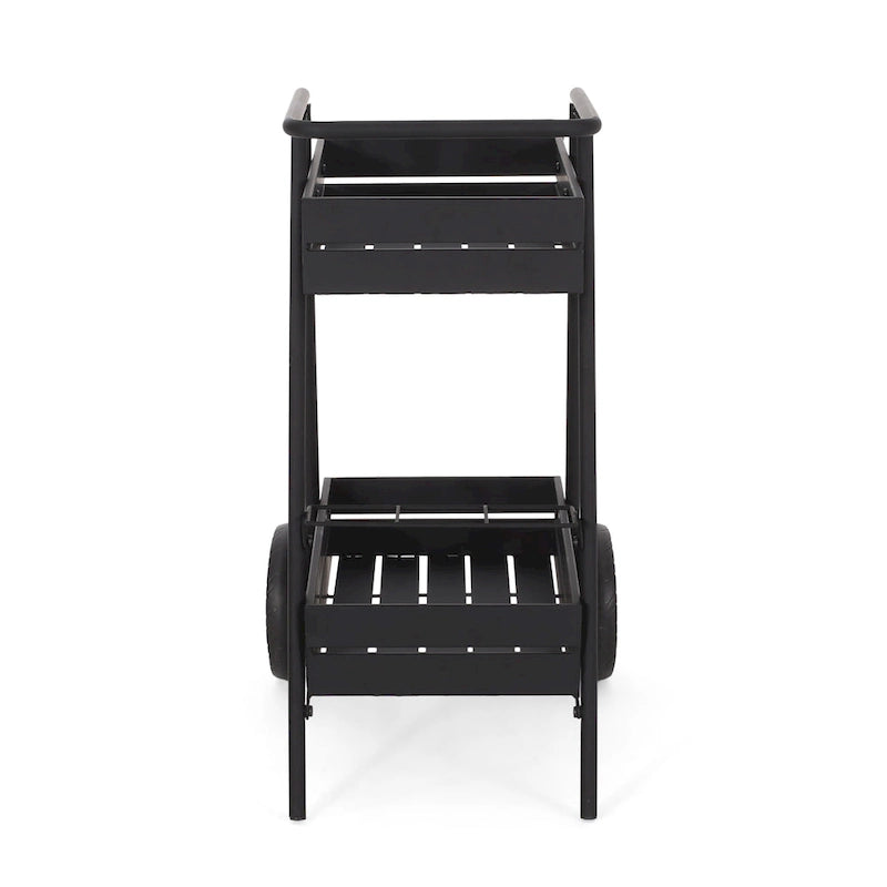 Carrello bar industriale moderno con struttura in ferro, design ispirato alla carriola, portabottiglie e ruote piroettanti