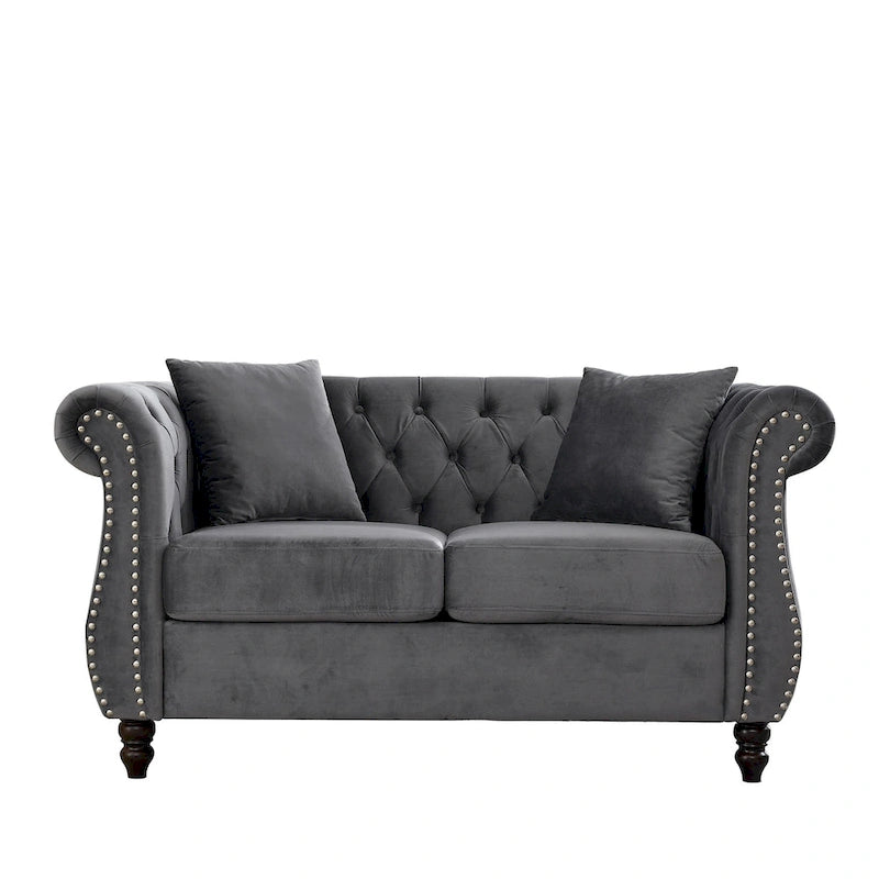 Aksamitna sofa dwuosobowa, zaokrąglone podłokietniki, ozdobne gwoździe