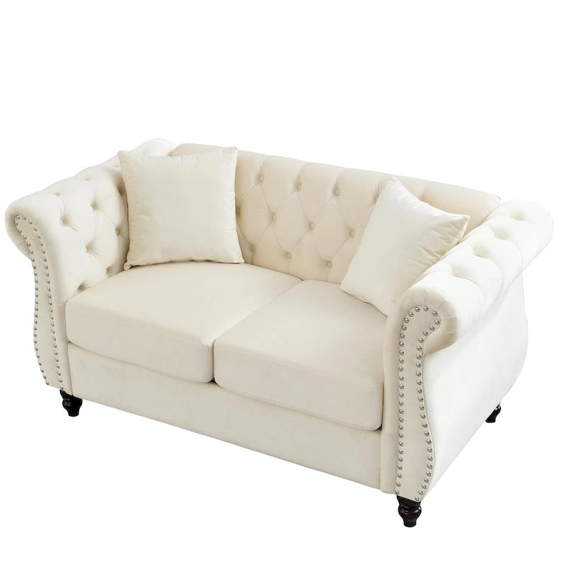 Aksamitna sofa dwuosobowa, zaokrąglone podłokietniki, ozdobne gwoździe